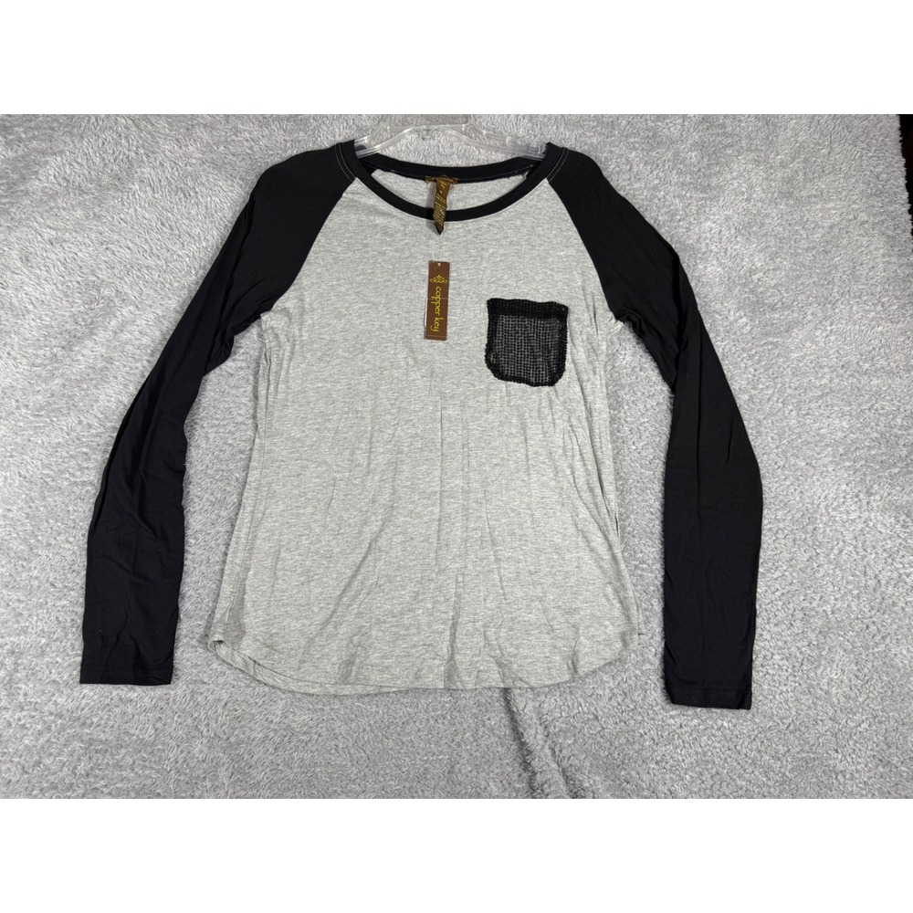 Copper Key Raglan Top Womens XL Grey Black NWT Sequin Pocket Baseball Tee EZ61